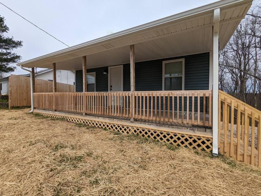 Summerlee Suite - Beautiful Remodeled Farmhouse Oak Hill Luaran gambar