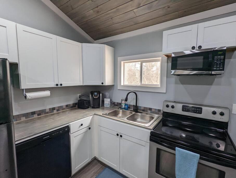 Summerlee Suite - Beautiful Remodeled Farmhouse Oak Hill Luaran gambar